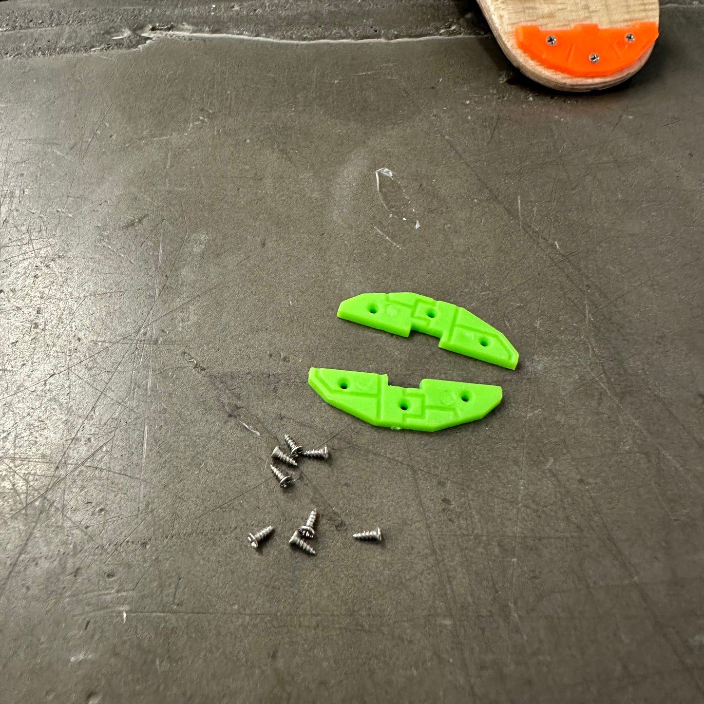 Tail & Nose Safer