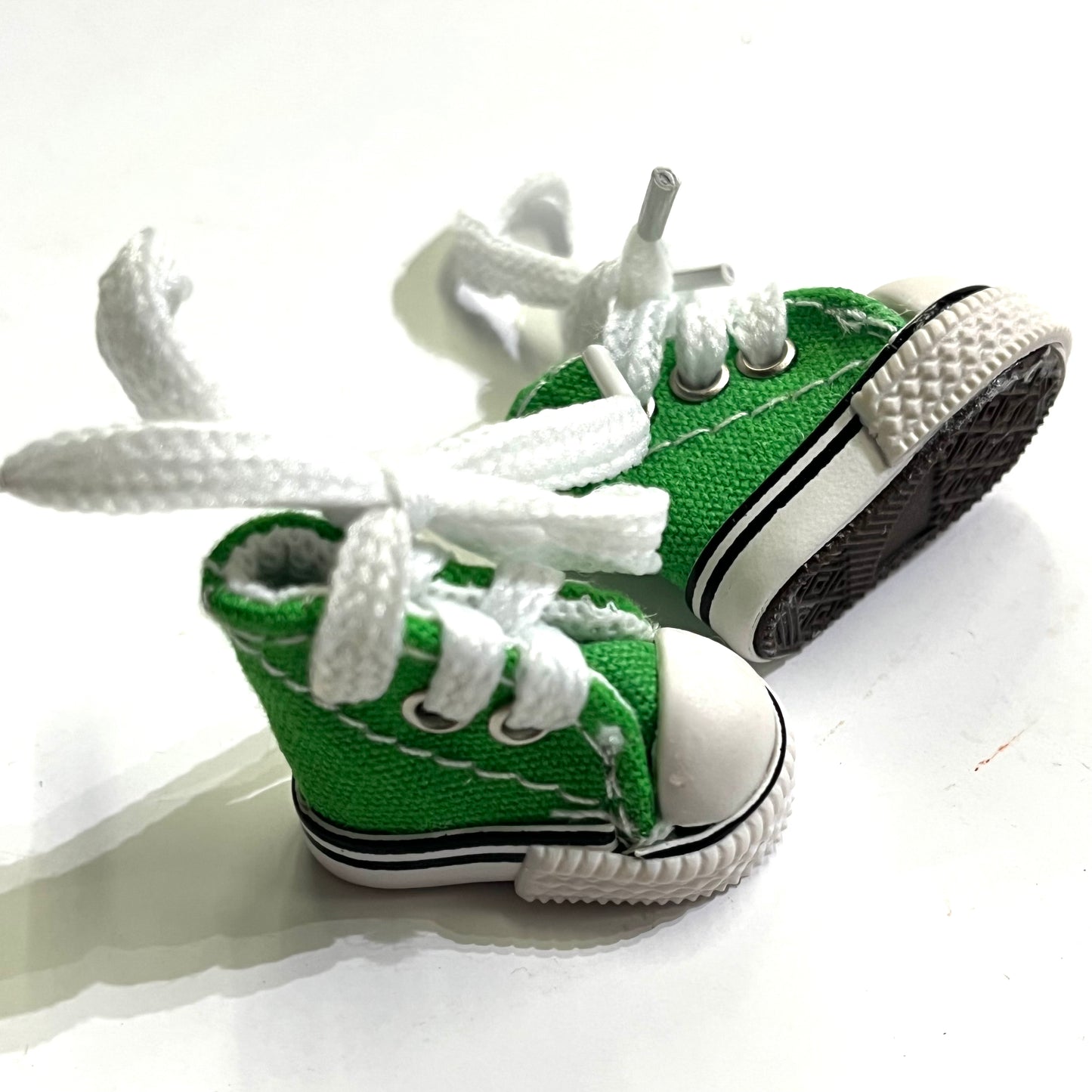 Finger Canvas Shoes