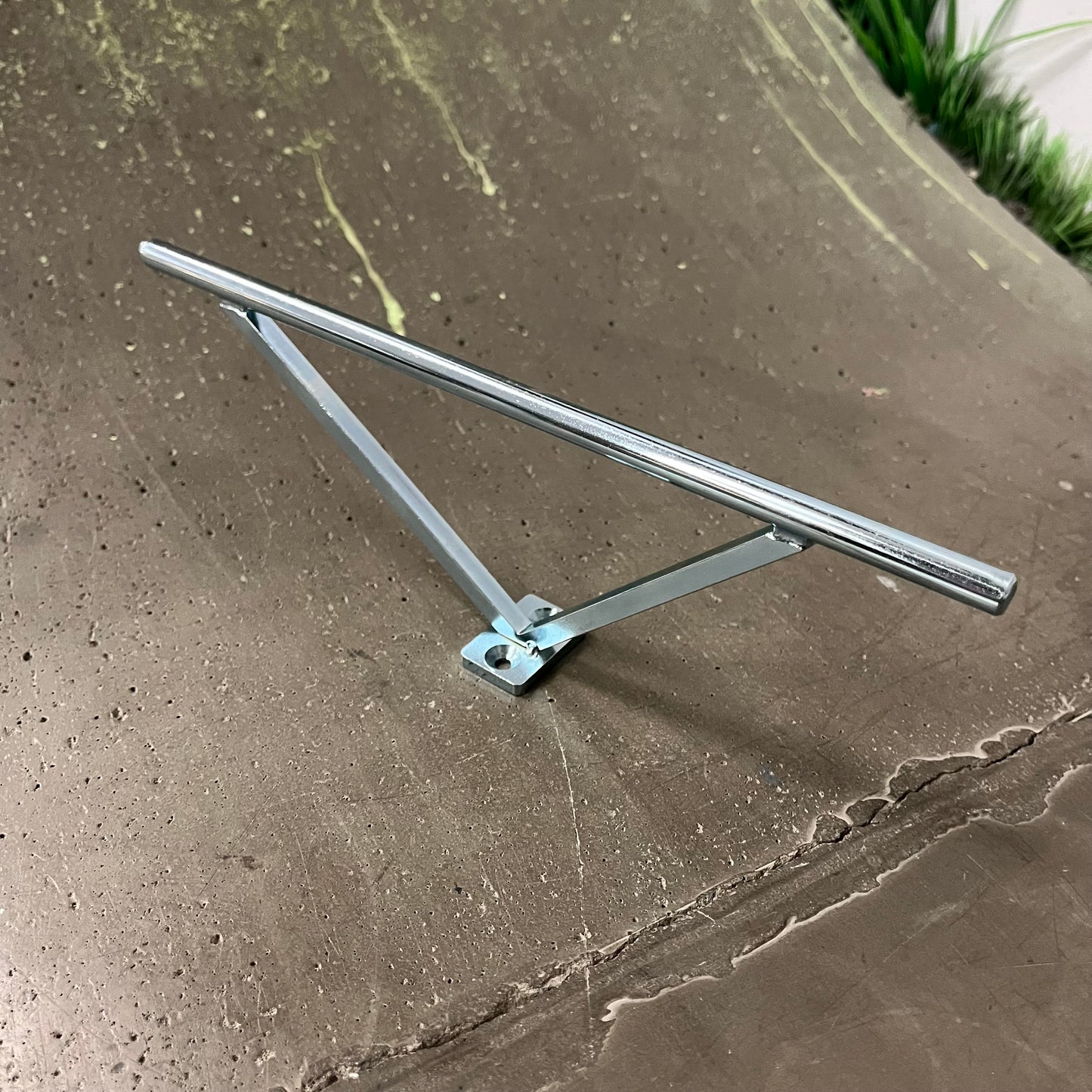 Mike Schneider 4 Solo Construction Rail