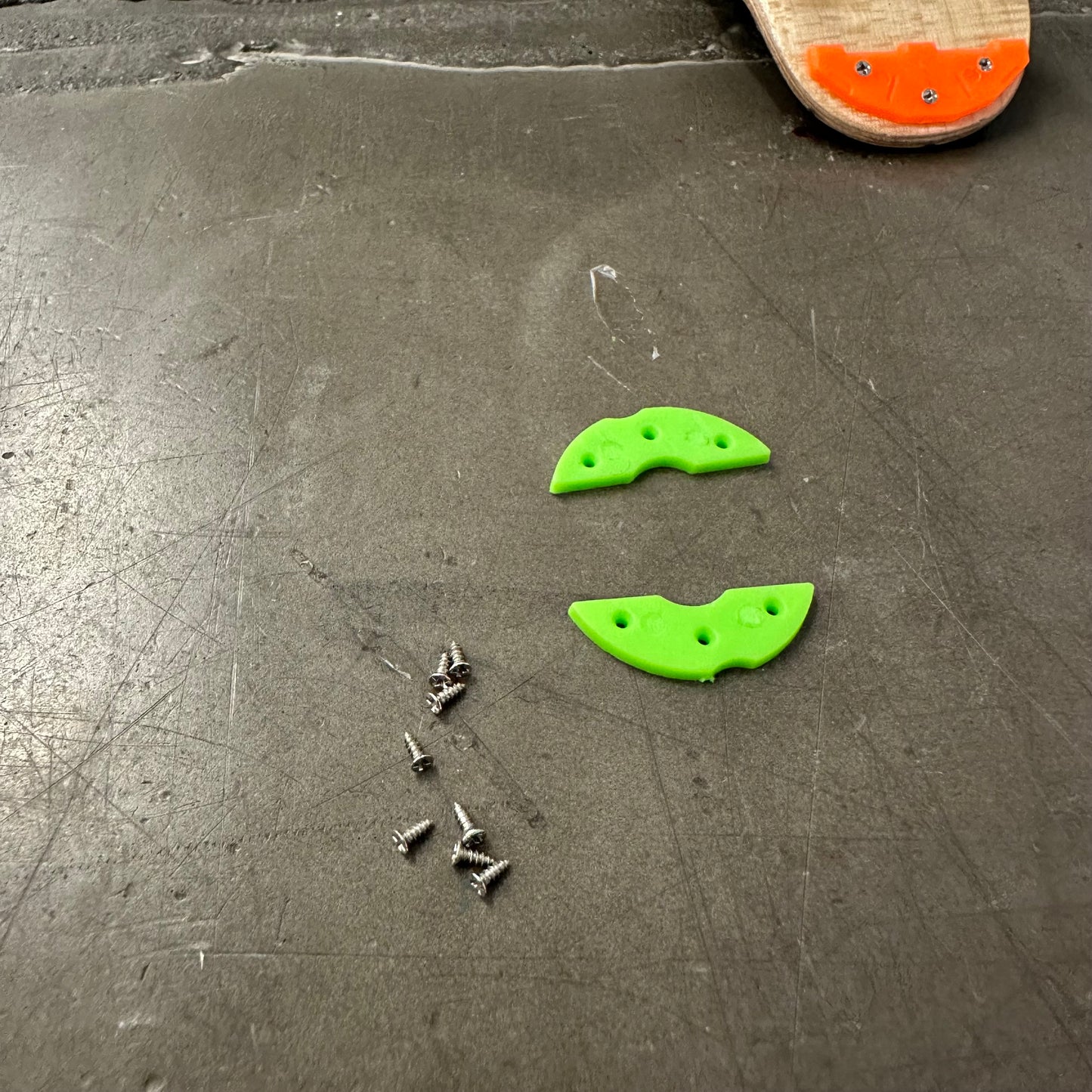 Tail & Nose Safer