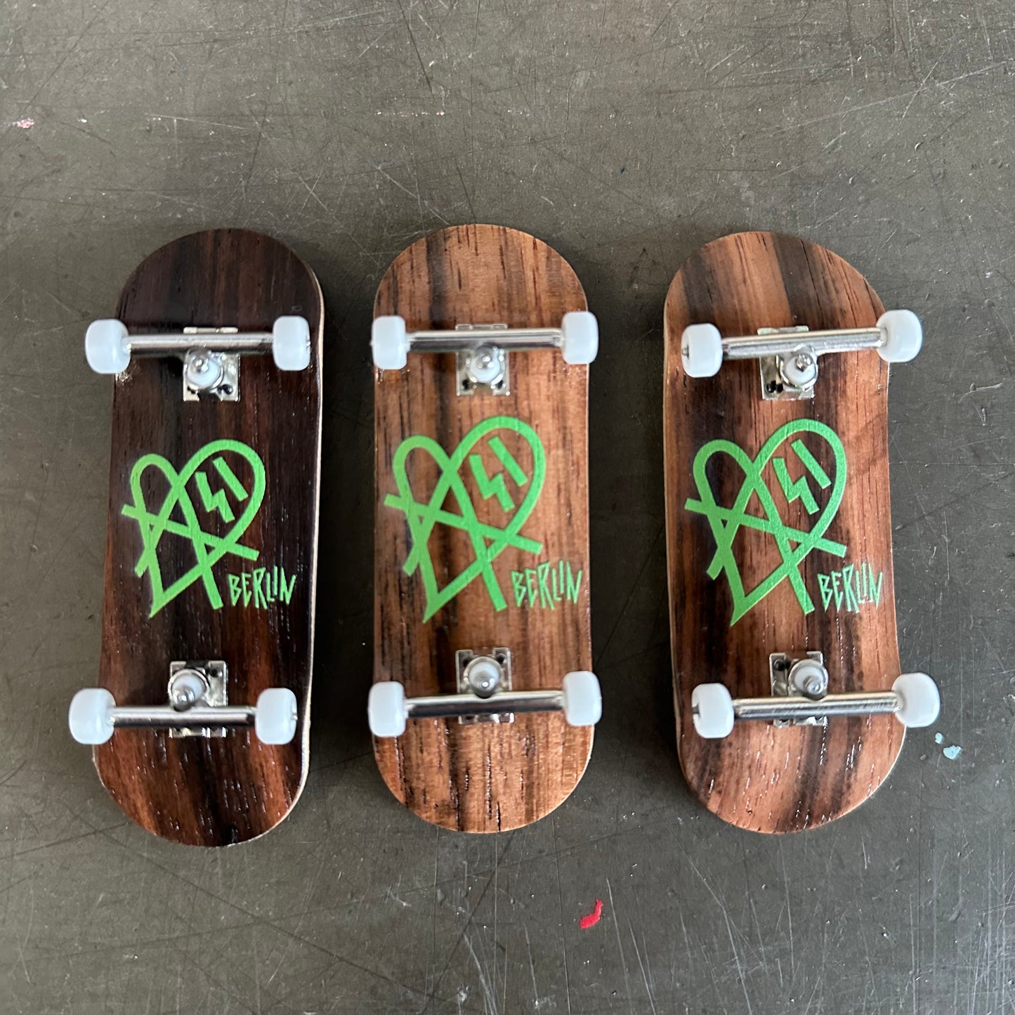 Shop Complete Fingerboard 3.1
