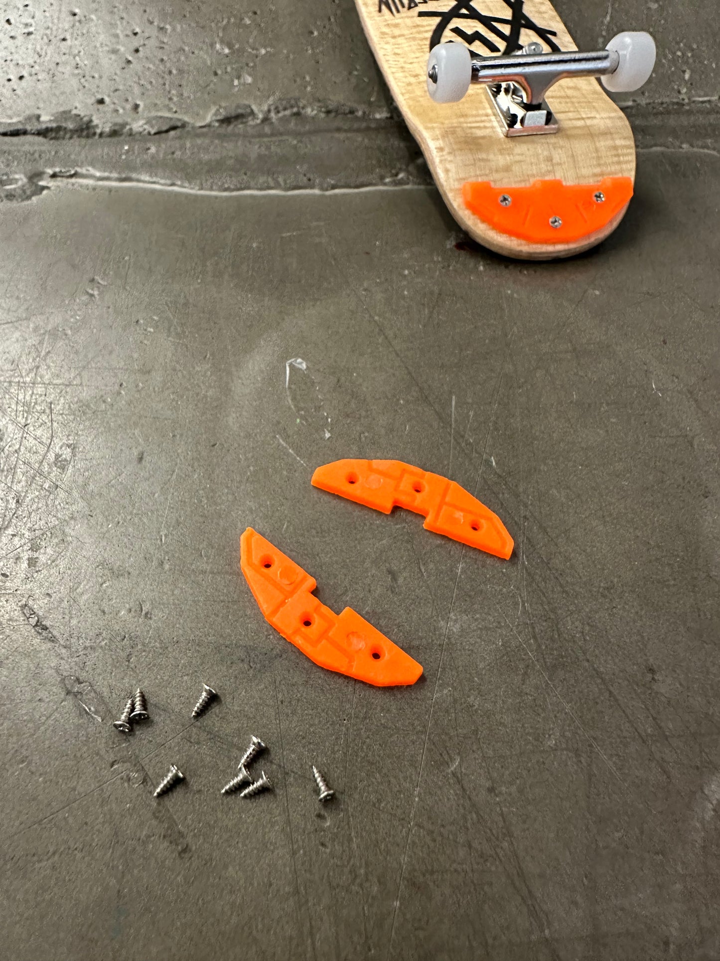 Tail & Nose Safer