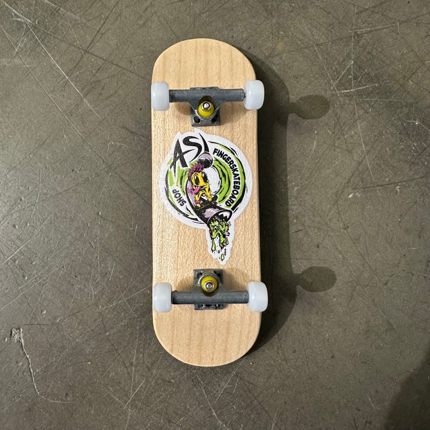 30mm Shop Complete Fingerboard