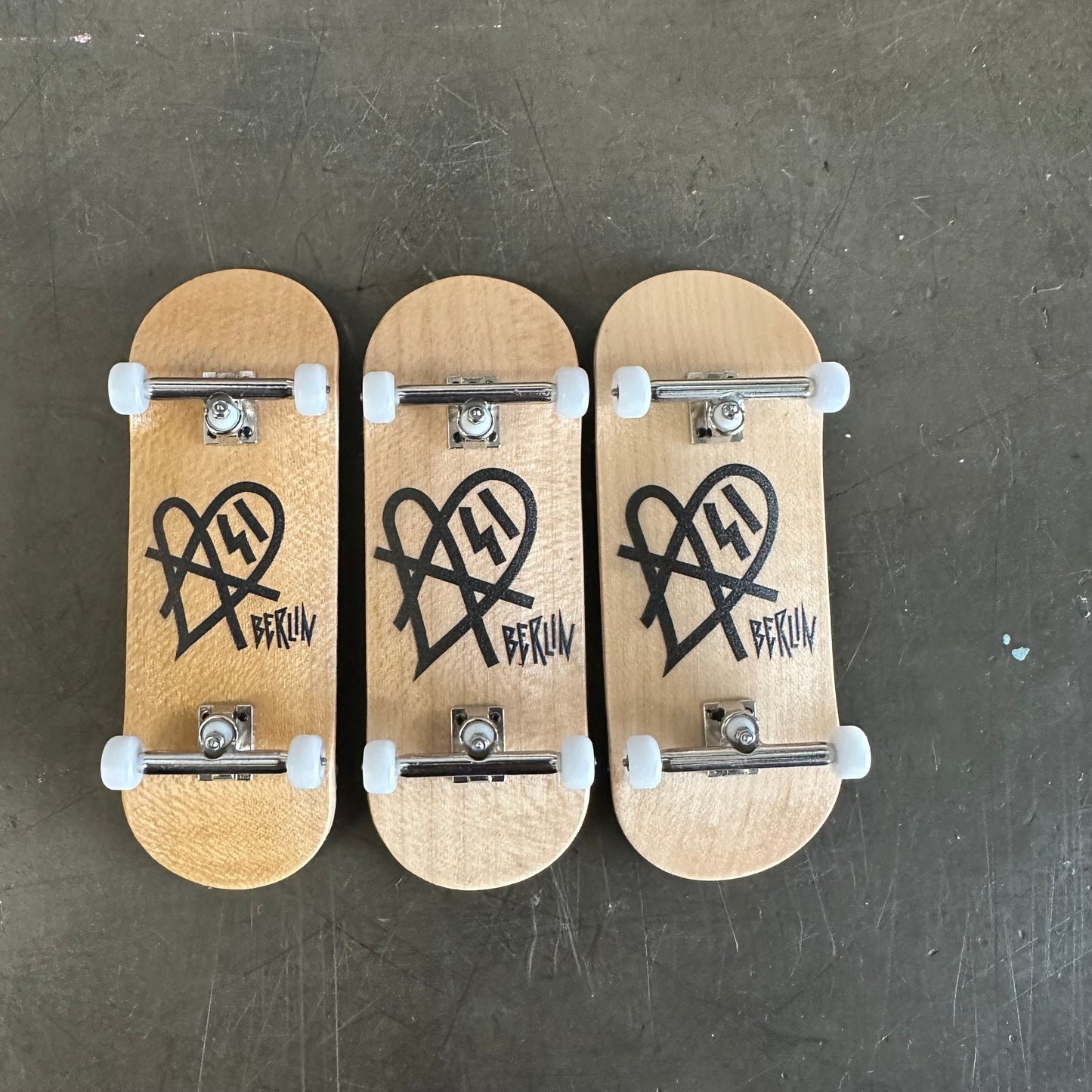 Shop Complete Fingerboard 3.1