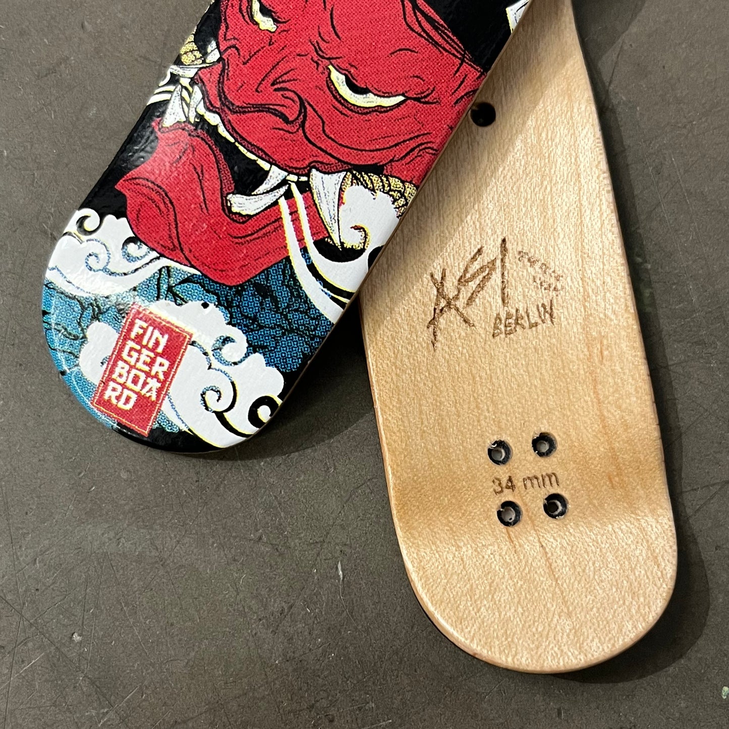 Atomic Fingerboards