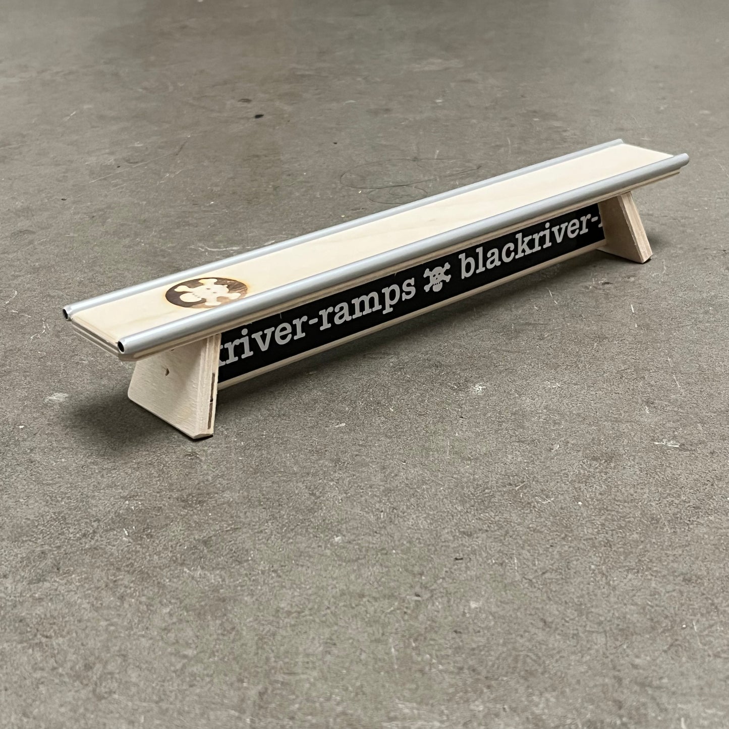 Blackriver Schoolbench