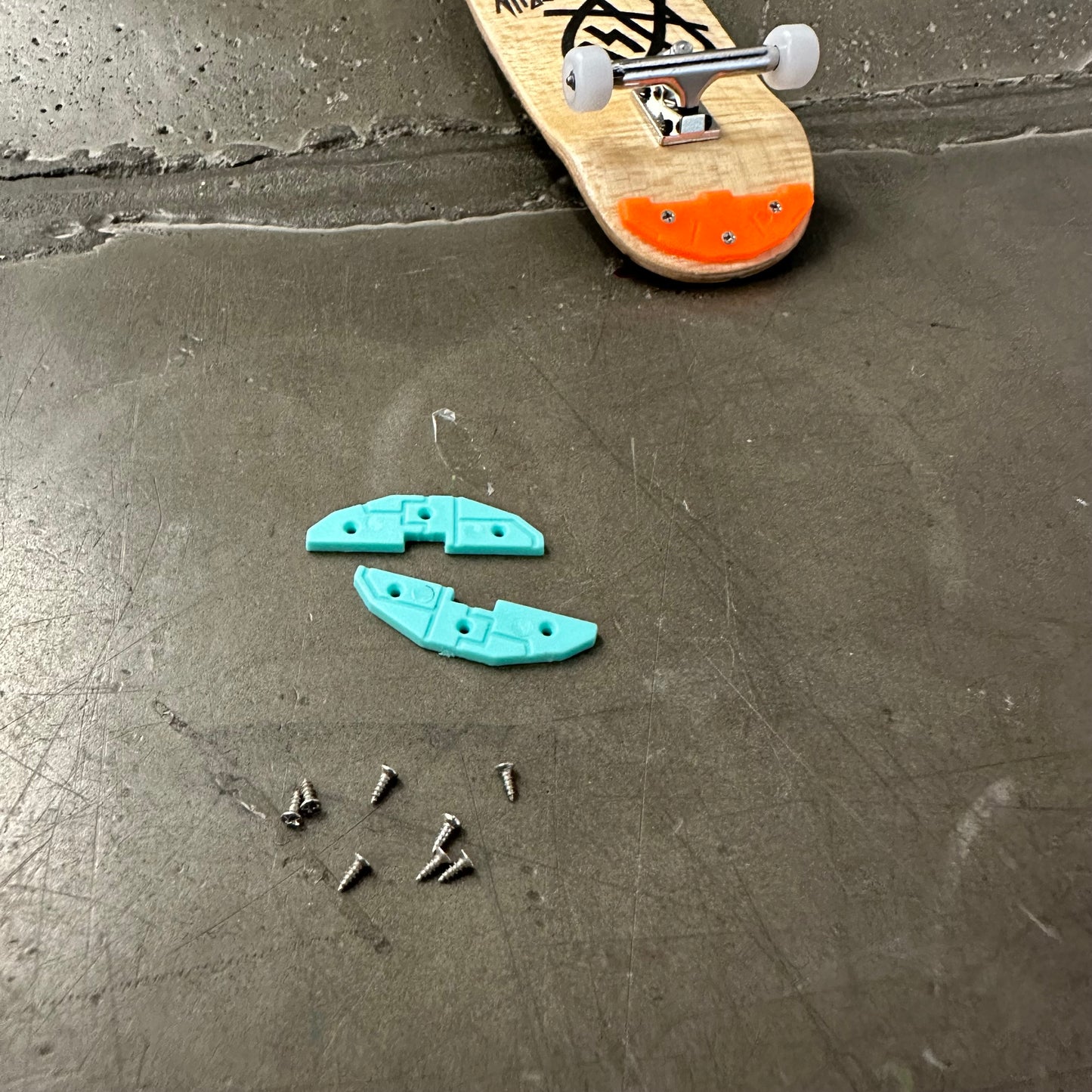 Tail & Nose Safer