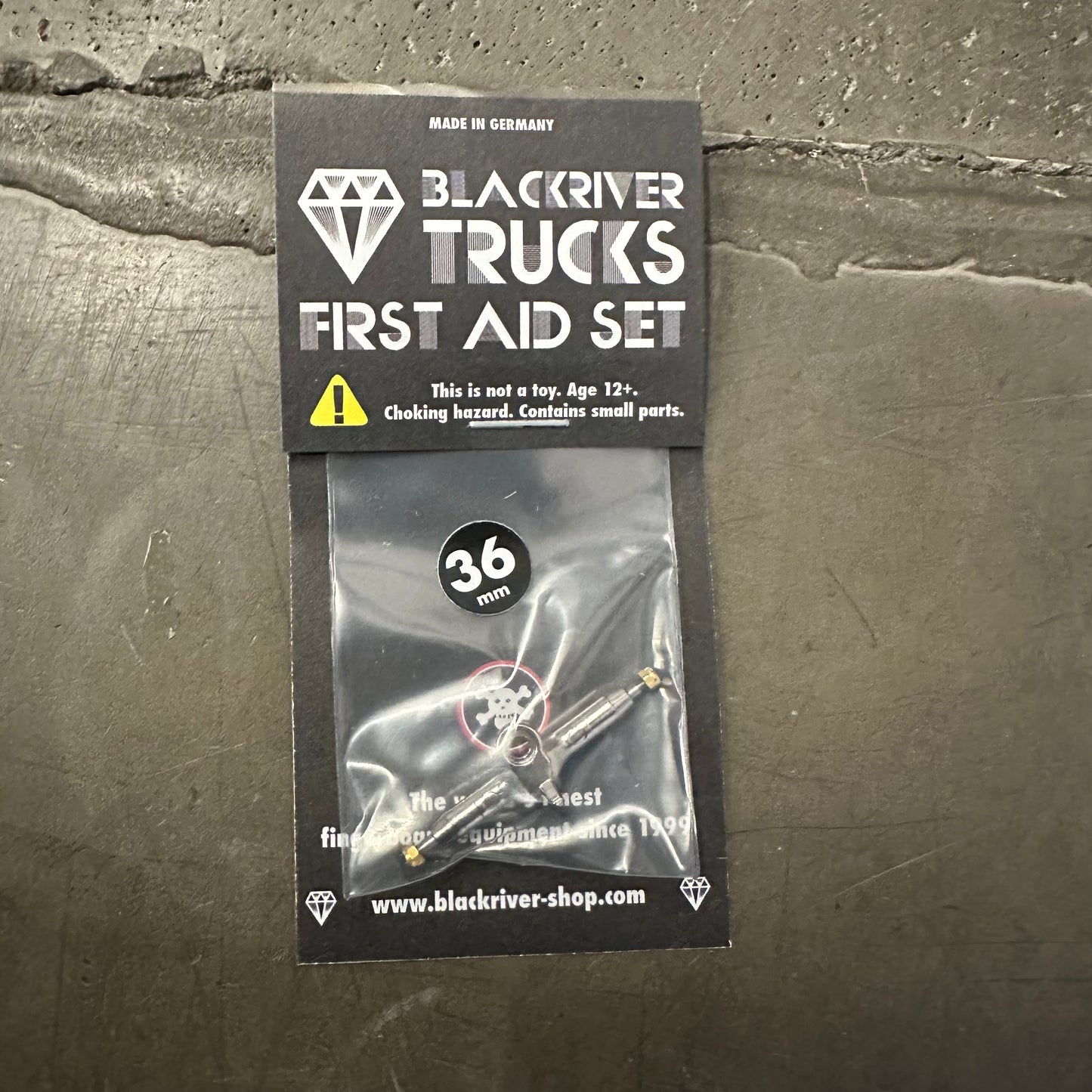 Blackriver Trucks Hanger