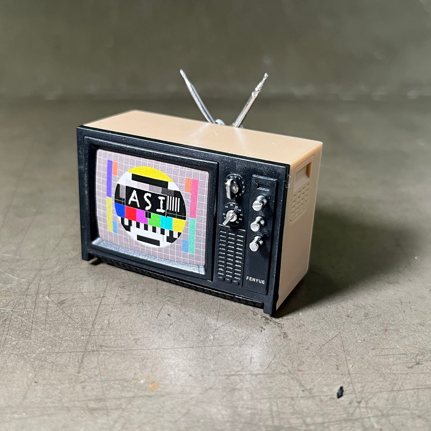 Asi TVs & Ghettoblaster