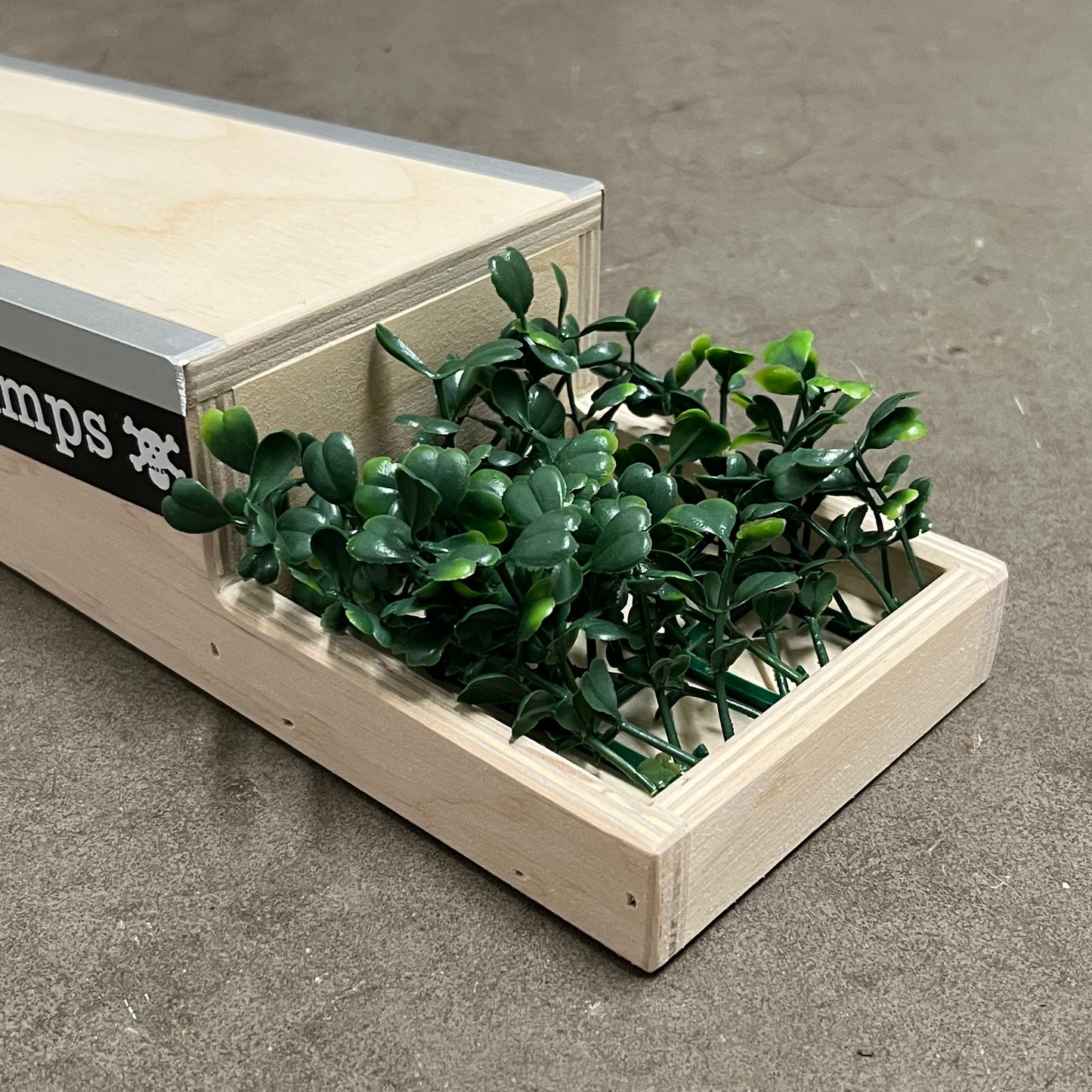Blackriver Box 4