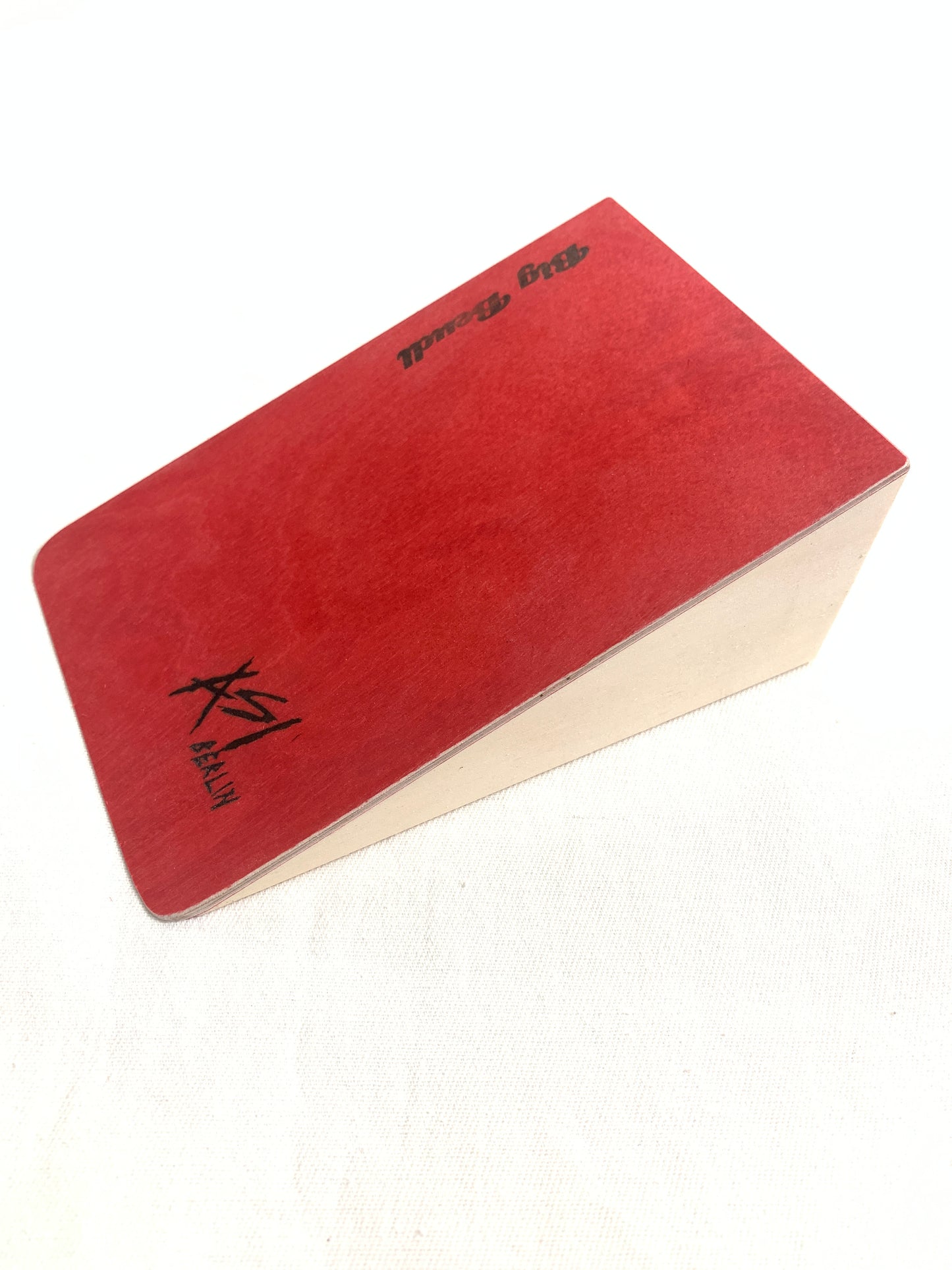 Red Kicker