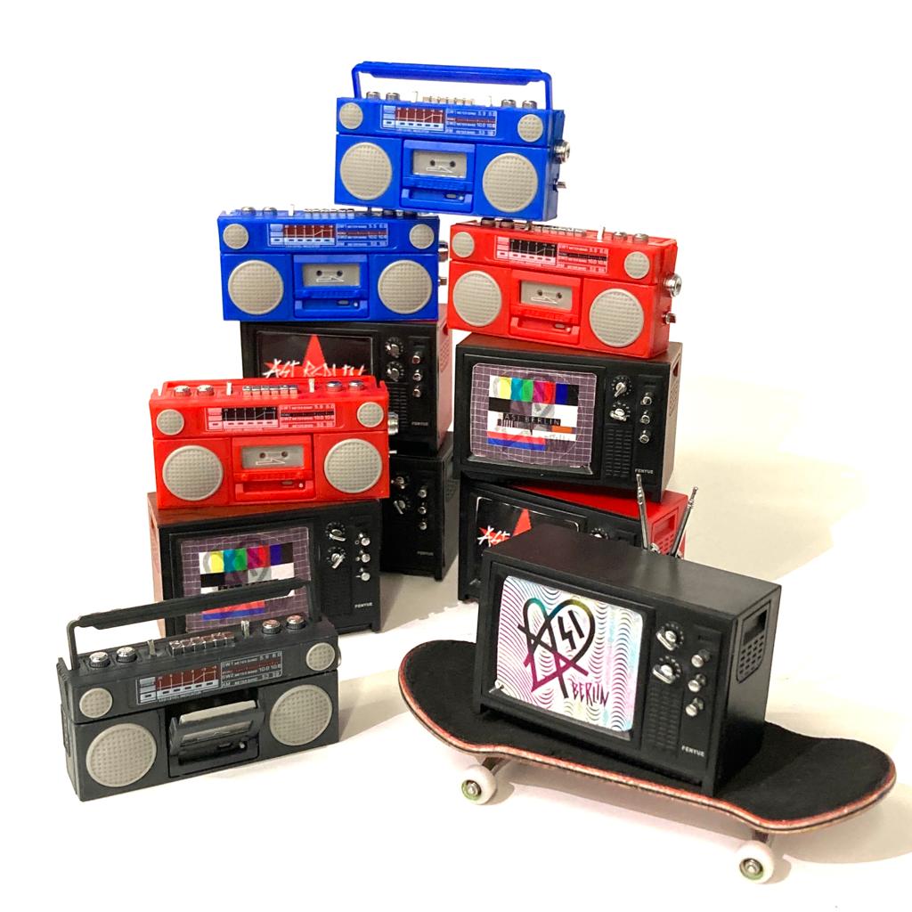 Asi TVs & Ghettoblaster