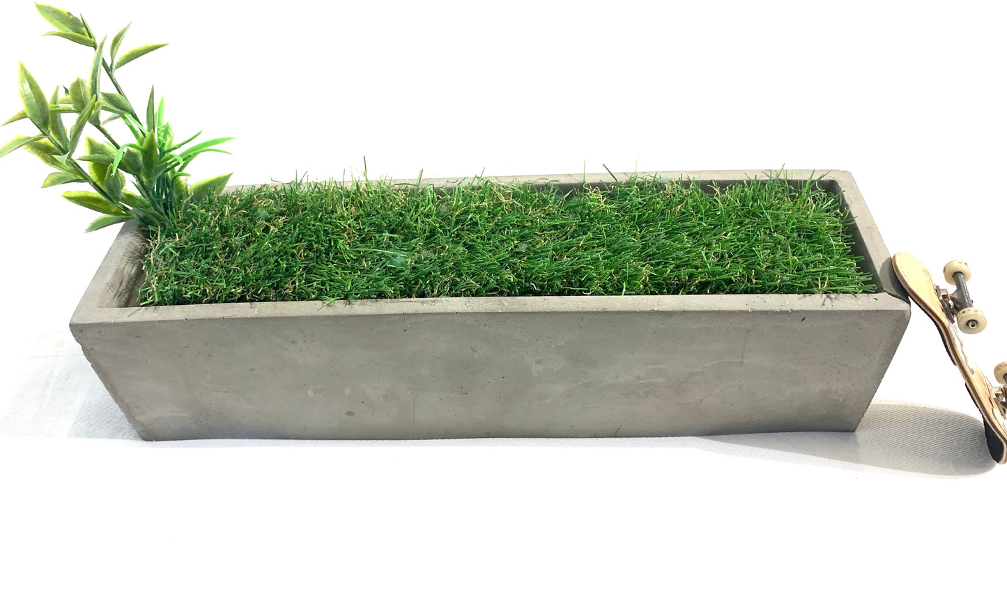 BIG Planter Curb