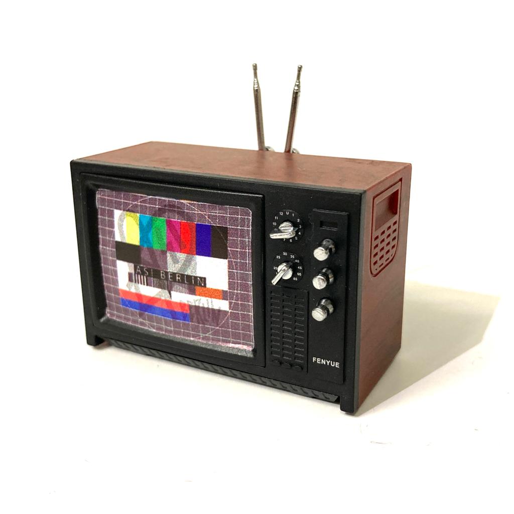 Asi TVs & Ghettoblaster