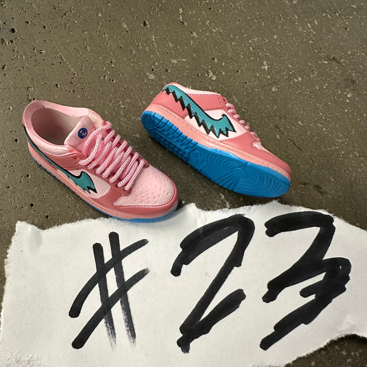 Authentic Finger Shoes