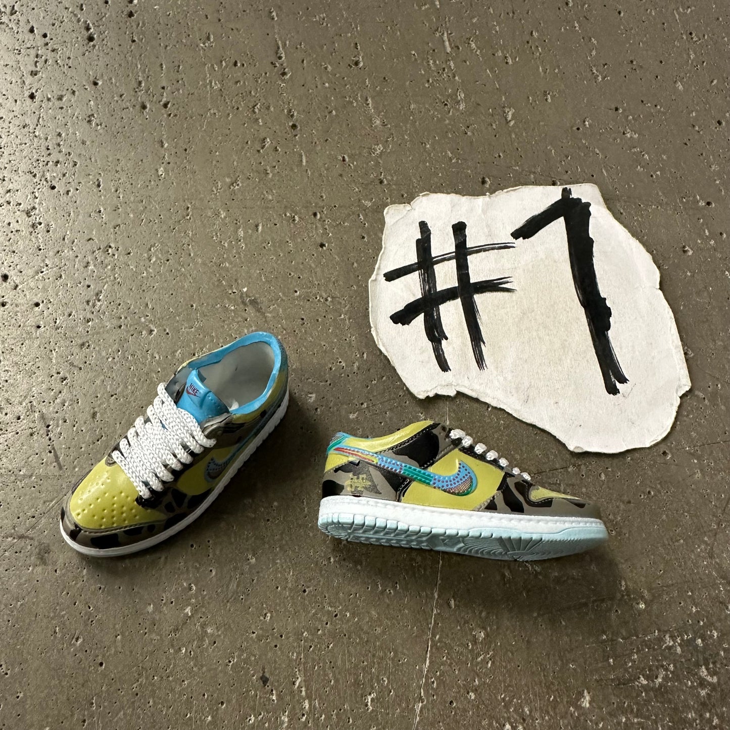 Authentic Finger Shoes