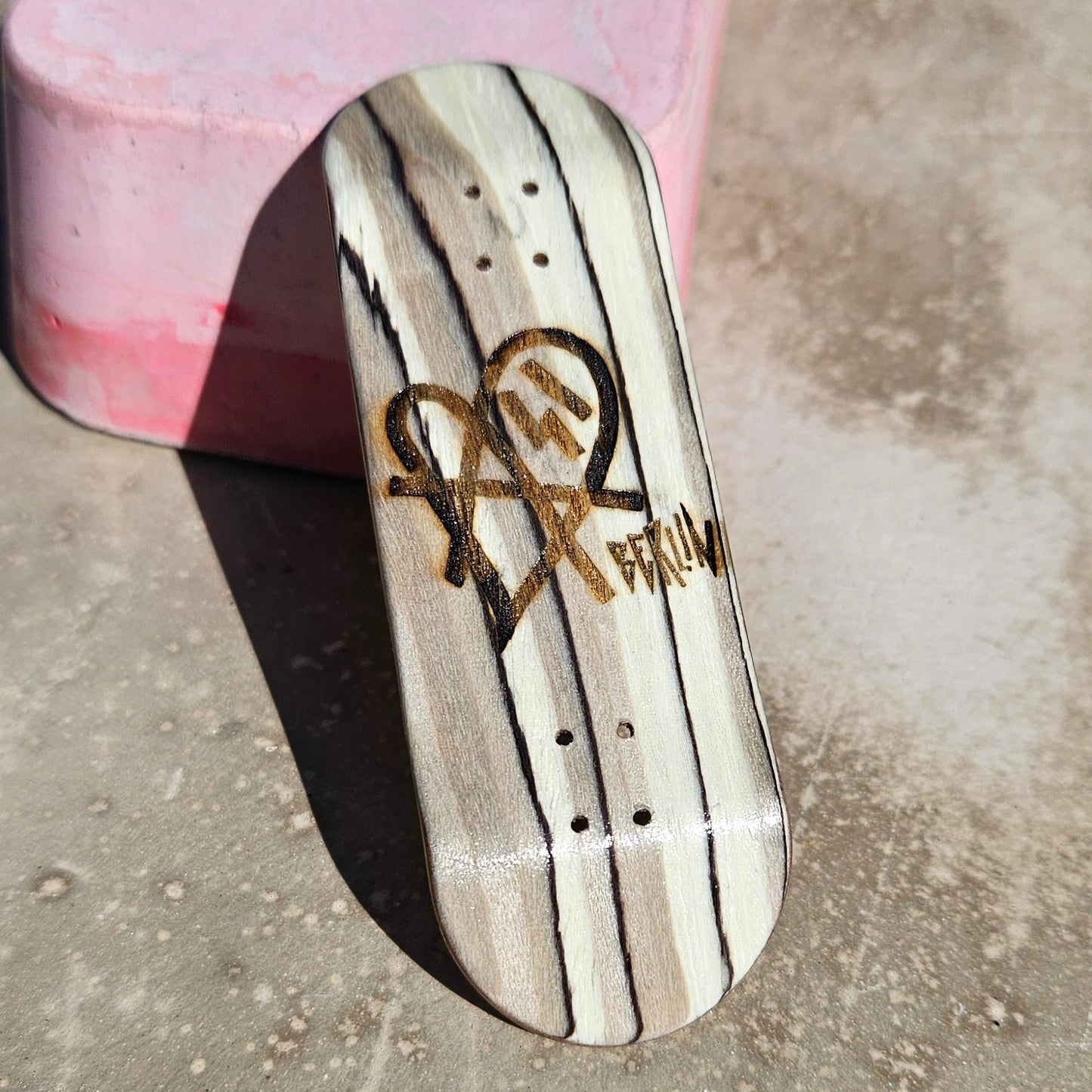 Mike FIngerboard´s X Asi Collaboration