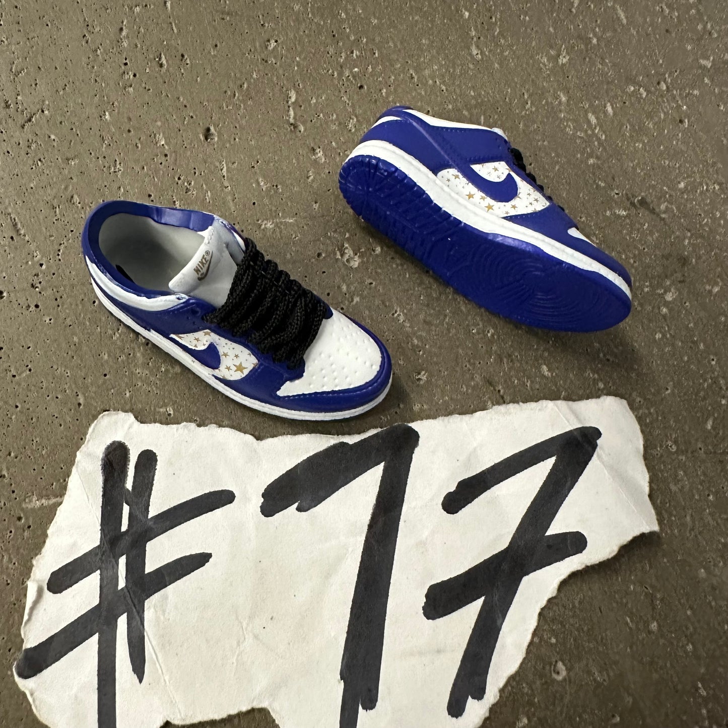 Authentic Finger Shoes