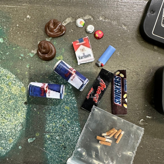 Miniature Trash Set - NEW