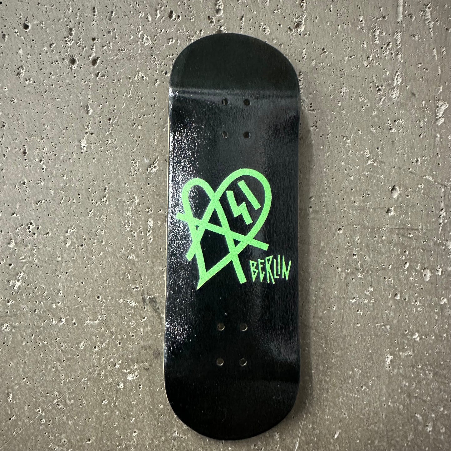 30mm Shop Fingerboard 2.0