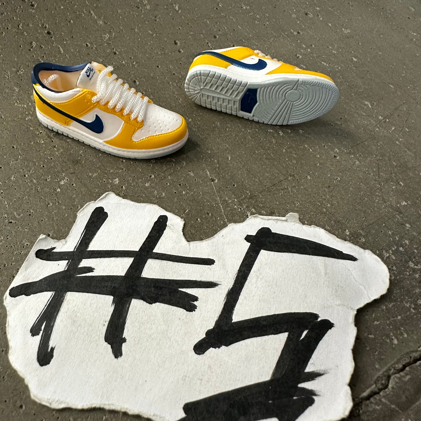 Authentic Finger Shoes