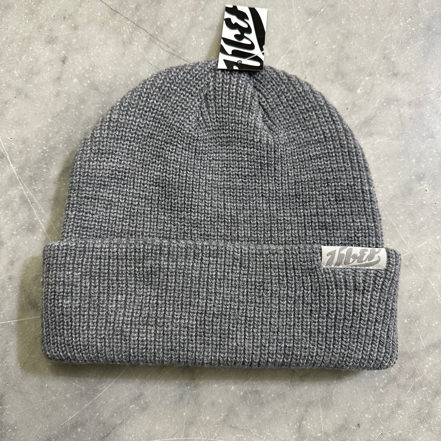 ÜBER Socks & Beanies