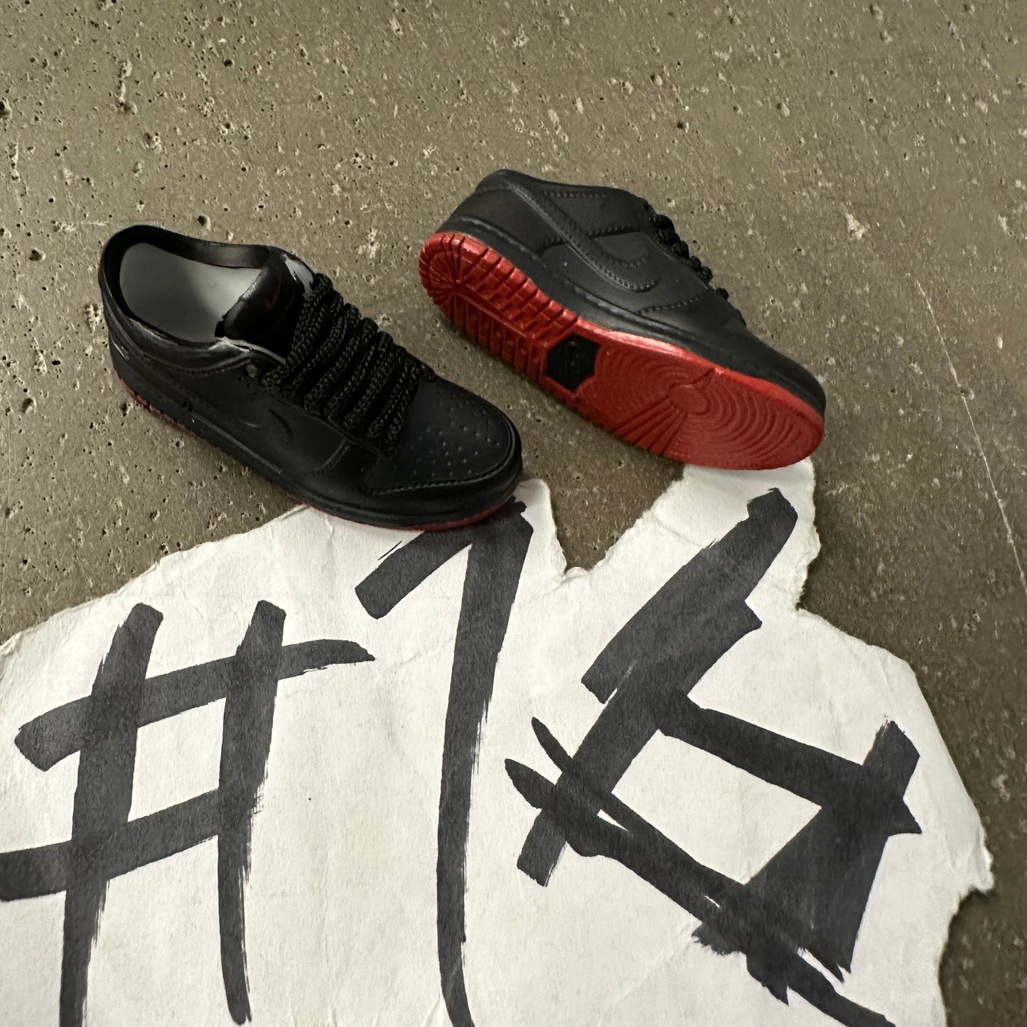 Authentic Finger Shoes