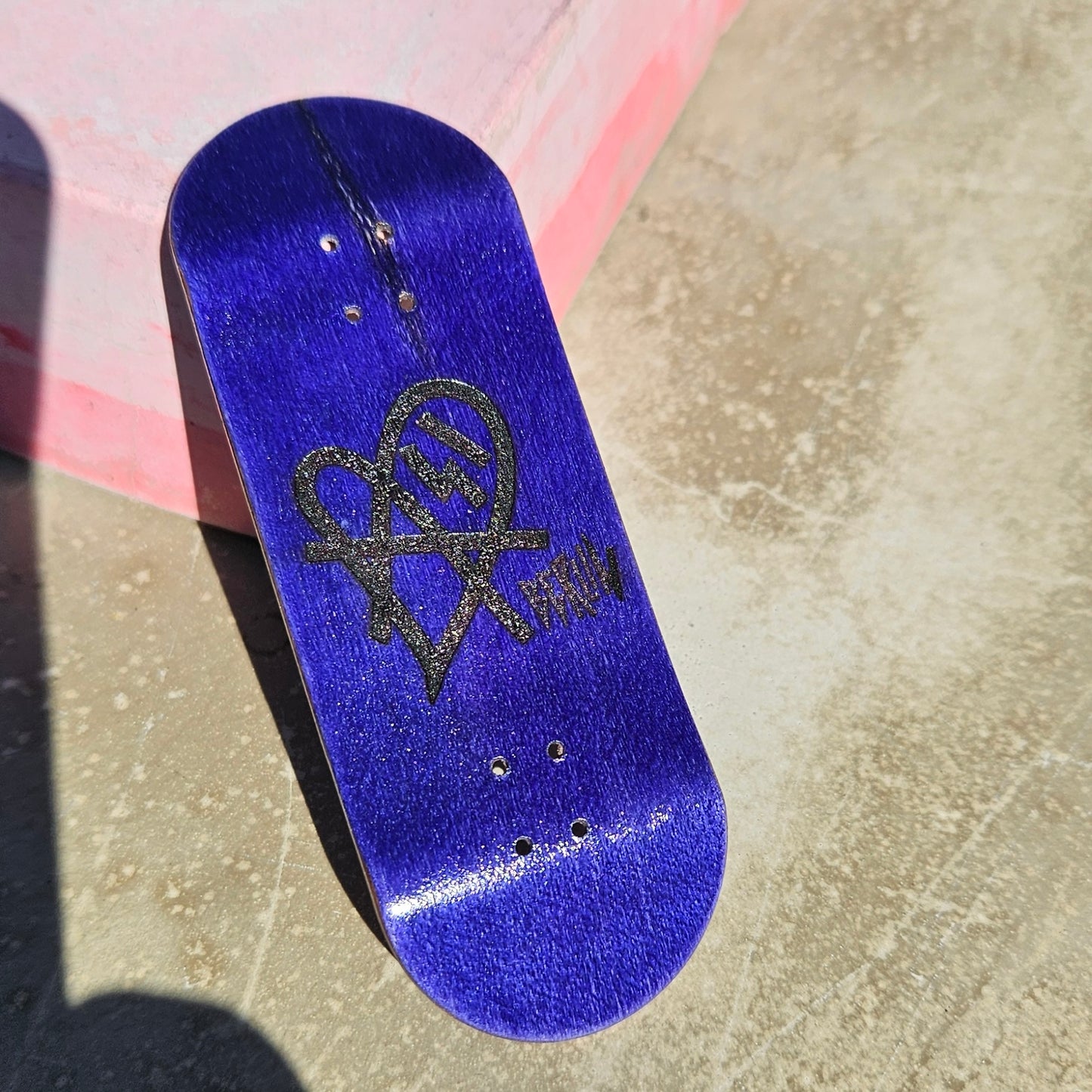 Mike FIngerboard´s X Asi Collaboration