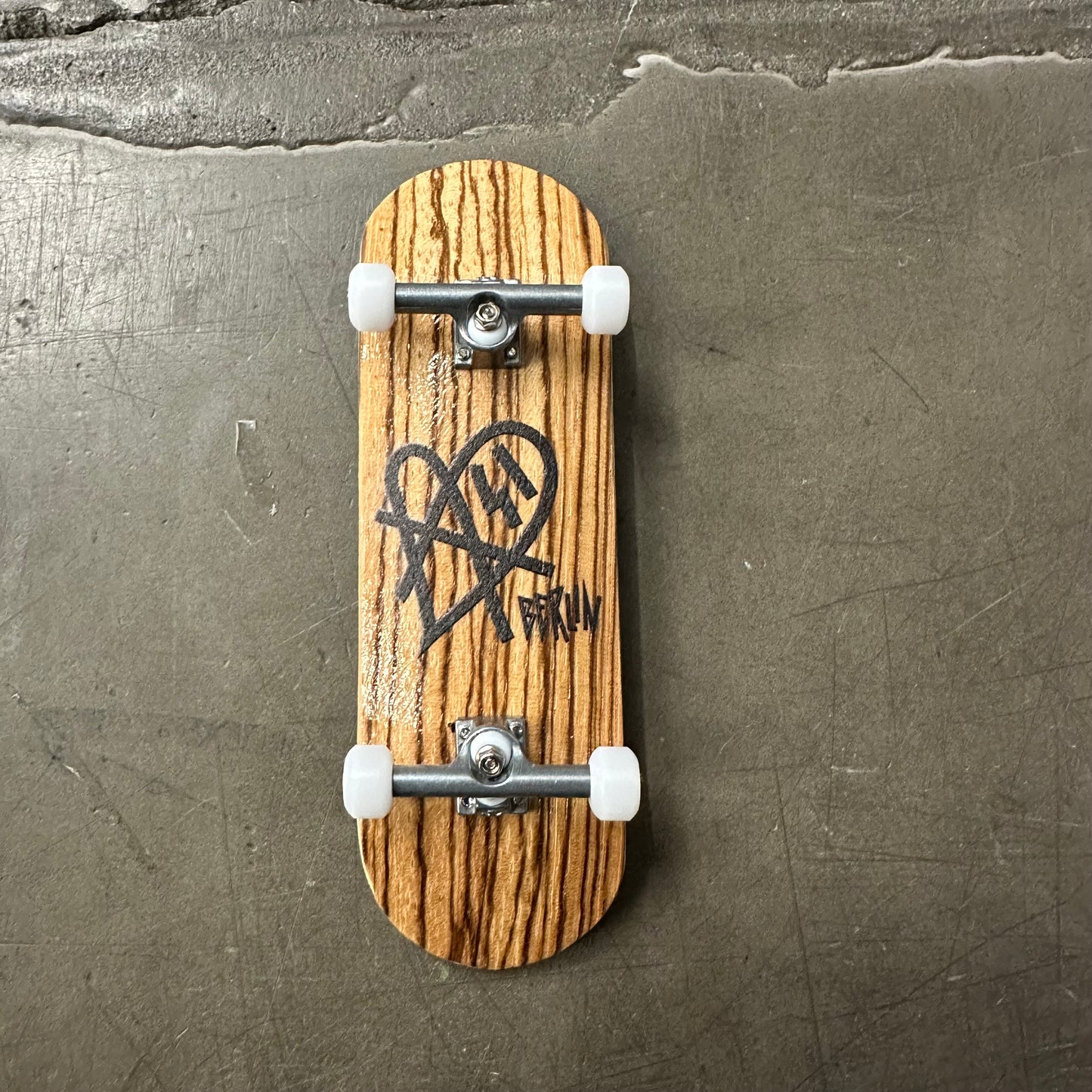 30mm Shop Fingerboard 2.0