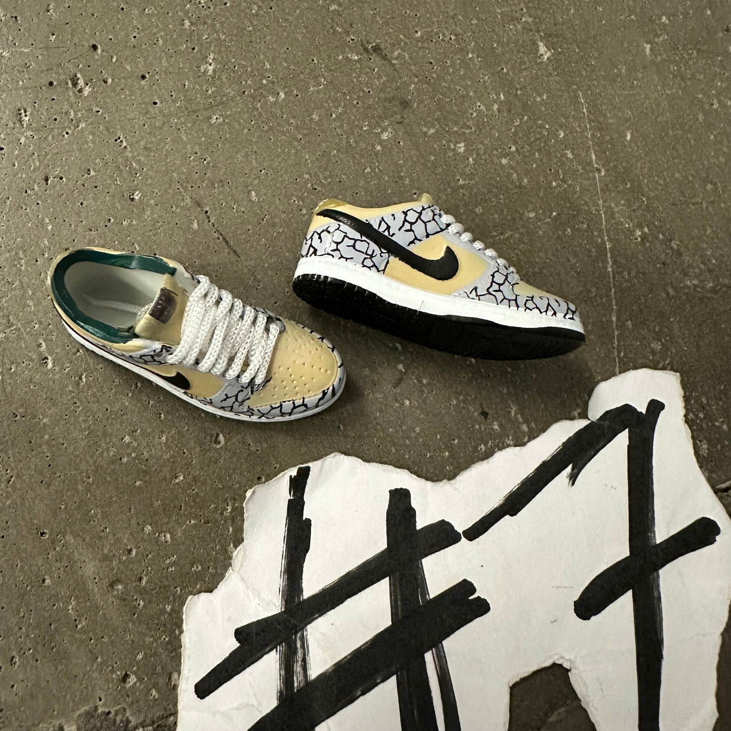 Authentic Finger Shoes