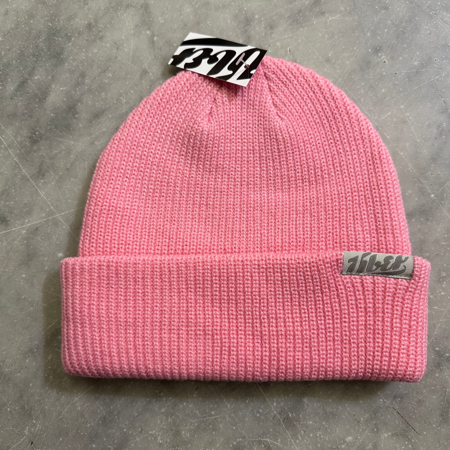 ÜBER Socks & Beanies