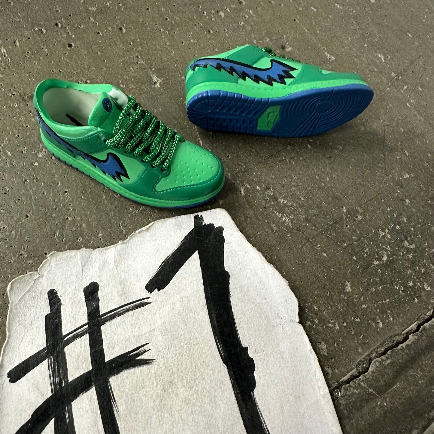 Authentic Finger Shoes