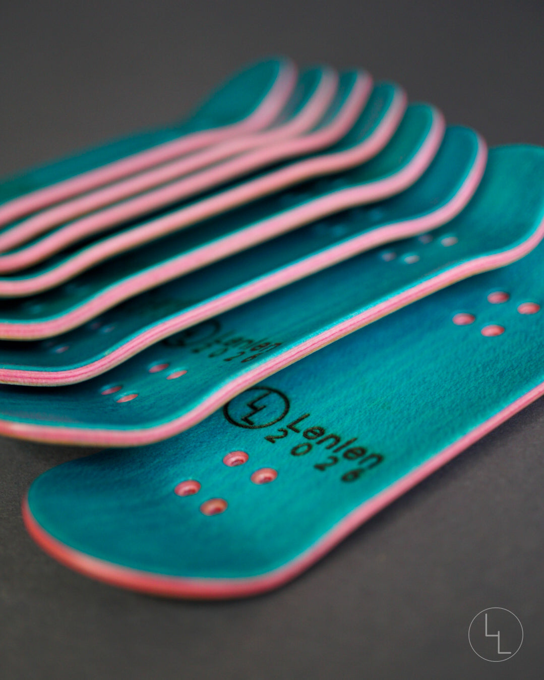 LenLen Fingerboards