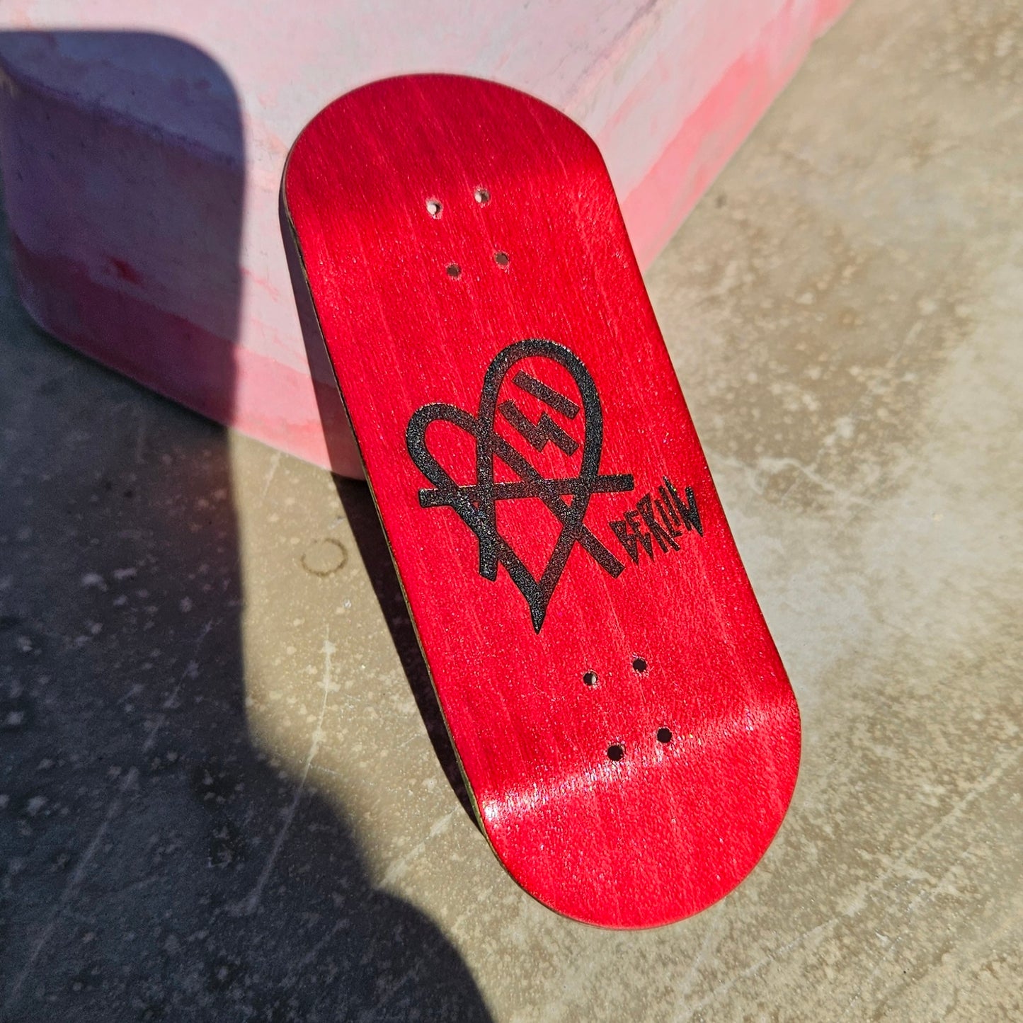 Mike FIngerboard´s X Asi Collaboration