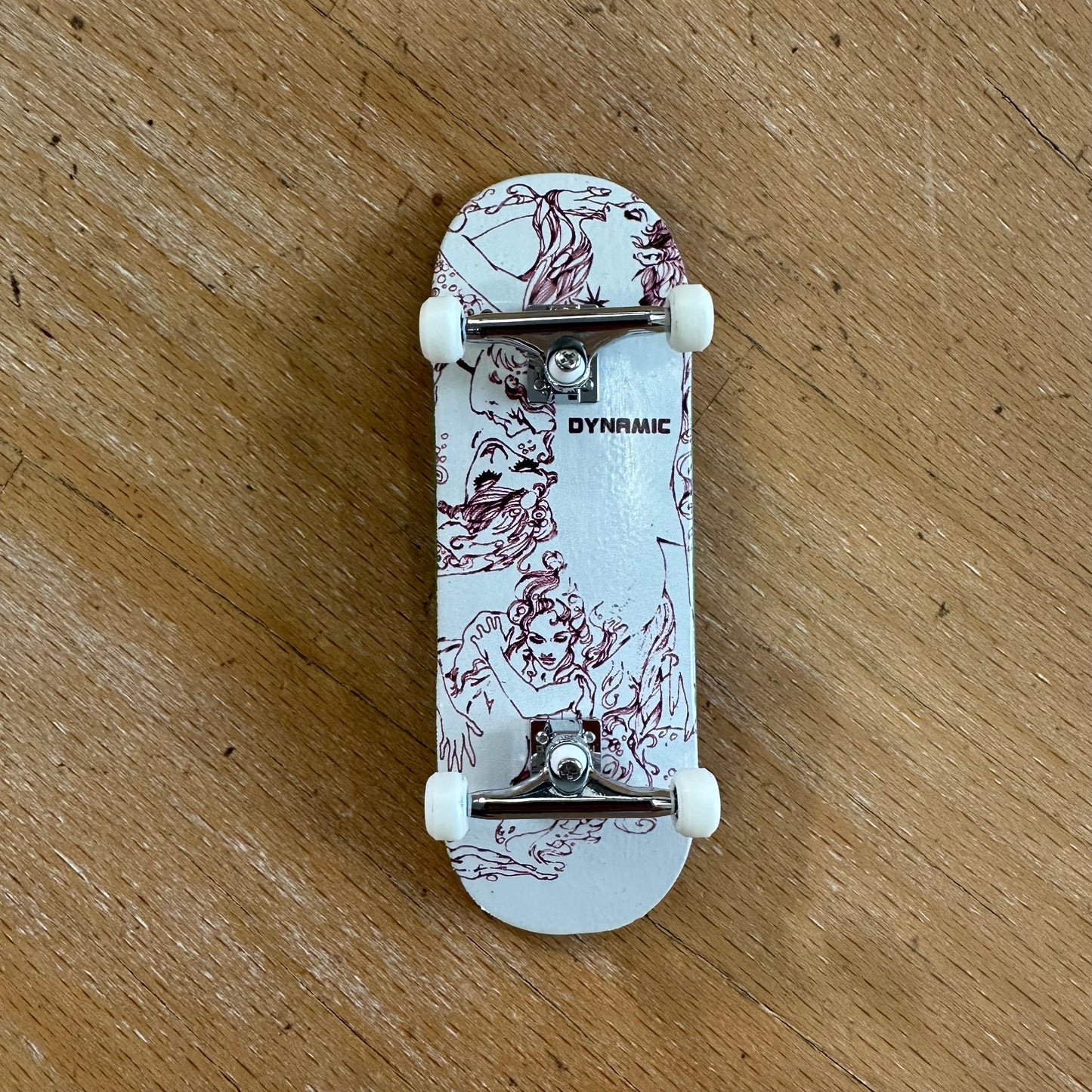 Dynamic Complete Fingerboards