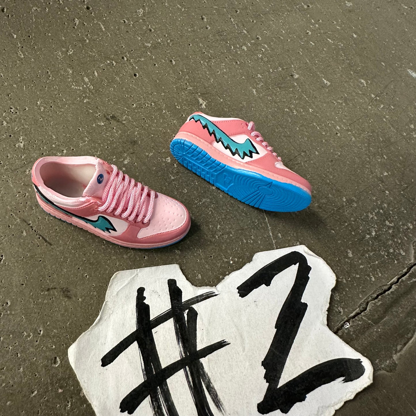 Authentic Finger Shoes