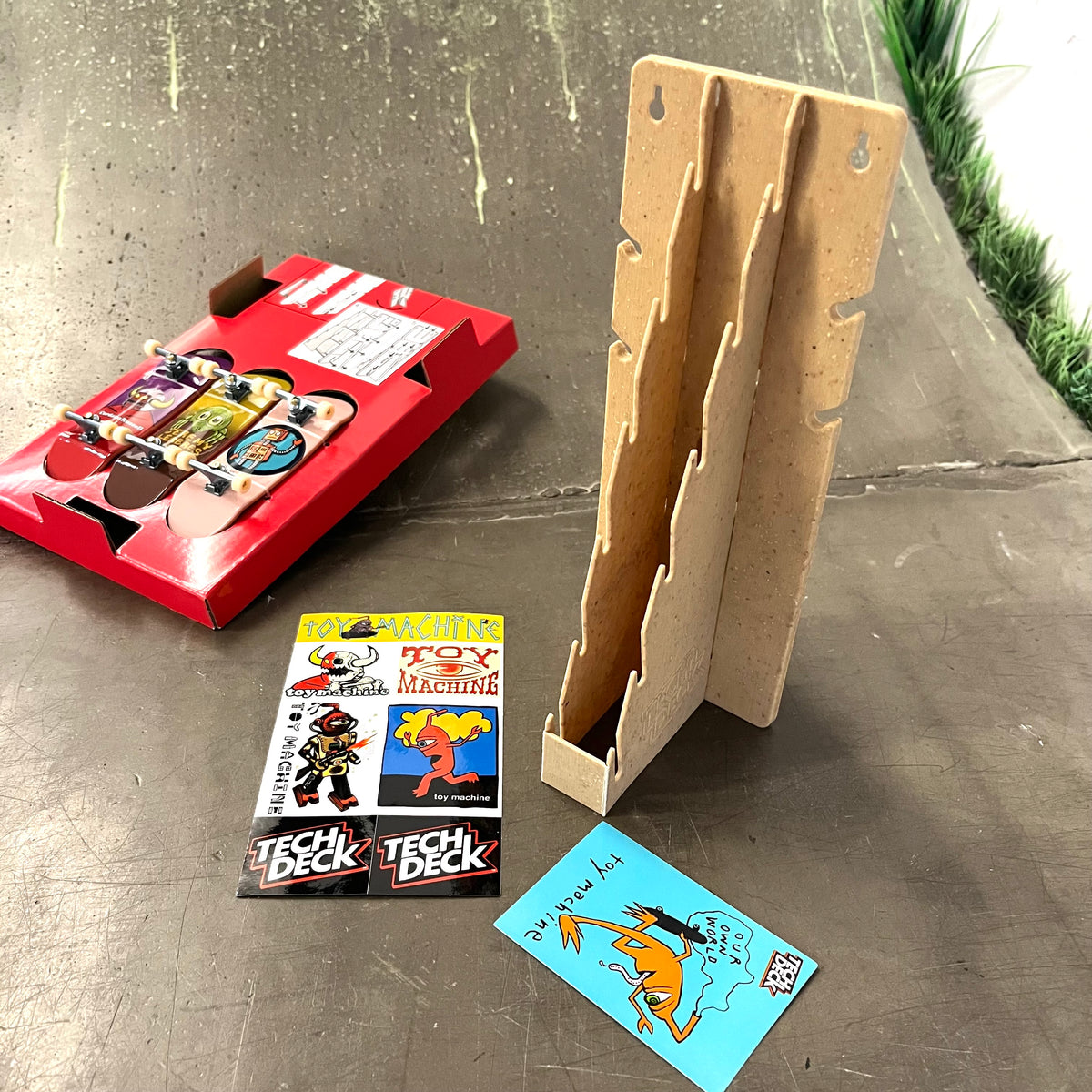 Tech Deck Board Display