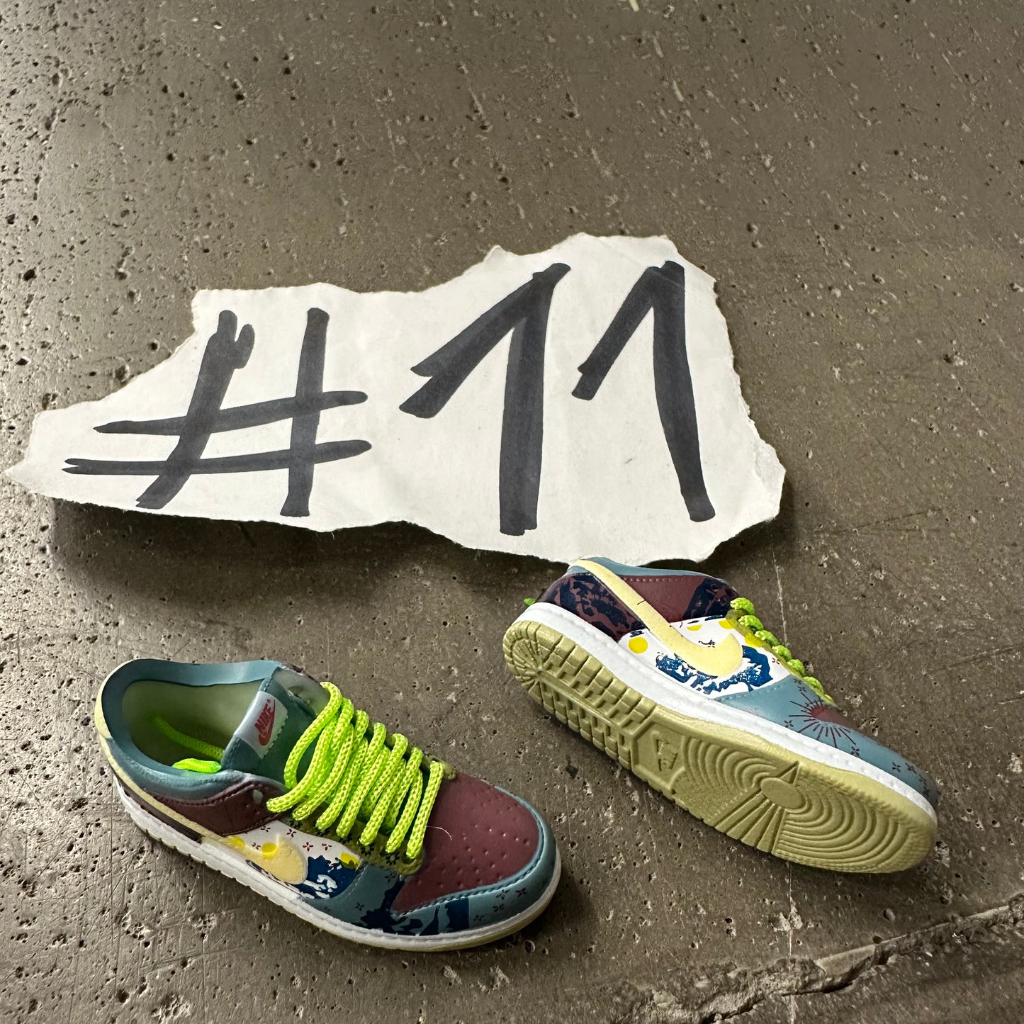 Authentic Finger Shoes