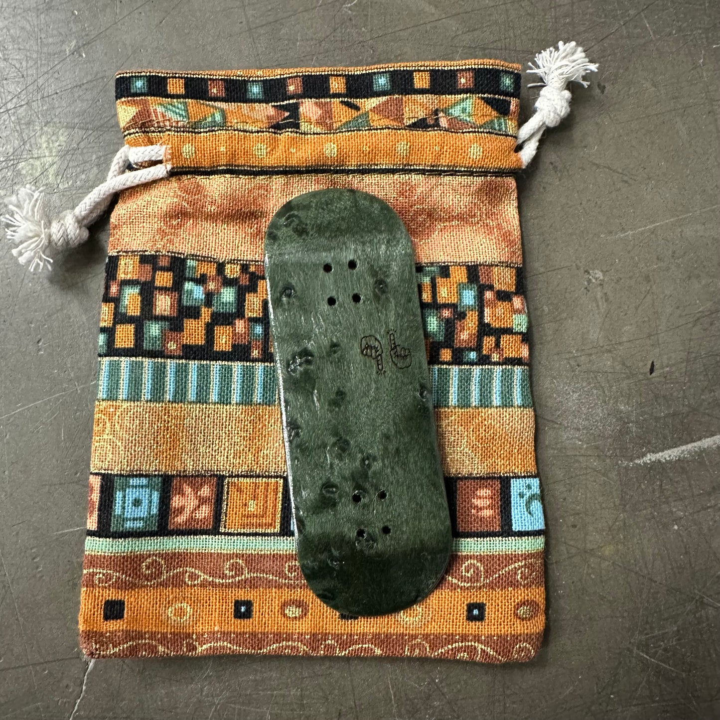 Hier Hoch Fingerboards