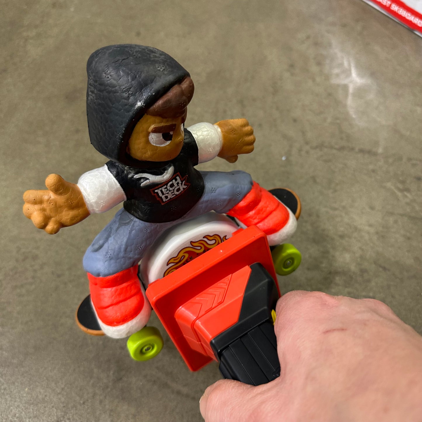 Tech Deck Shred n’ Blast Sk8board