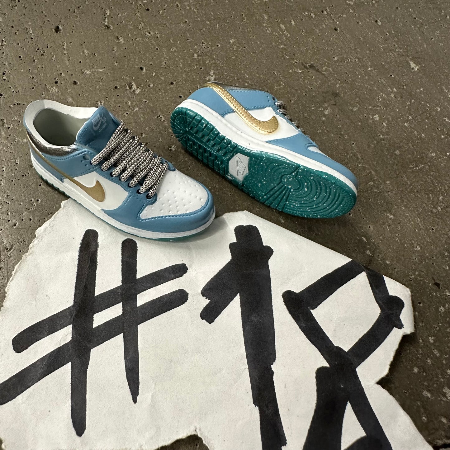 Authentic Finger Shoes