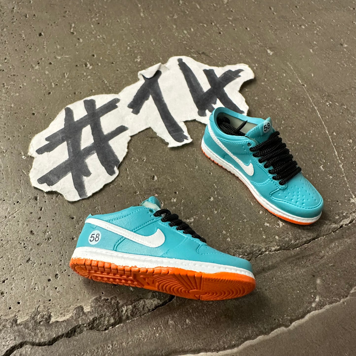 Authentic Finger Shoes