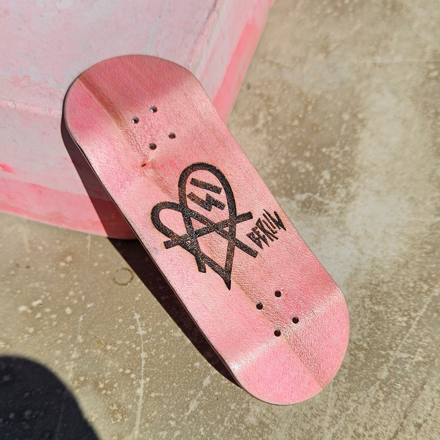 Mike FIngerboard´s X Asi Collaboration