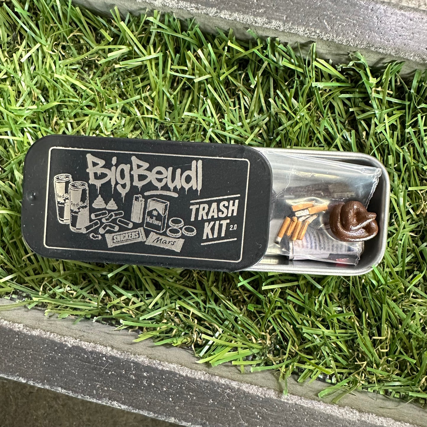 Miniature Trash Set - NEW