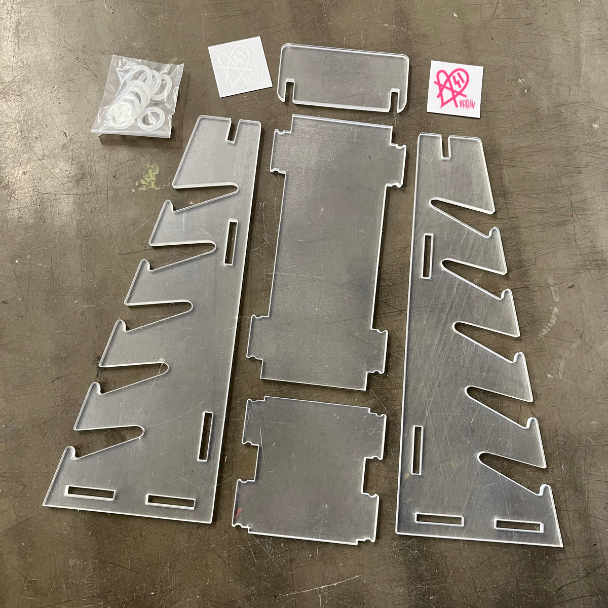 Asi Berlin Acrylic Board Rack