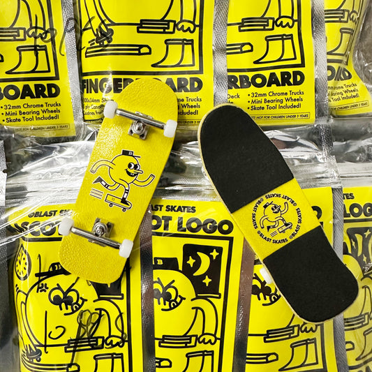 Blast Skates Fingerboard