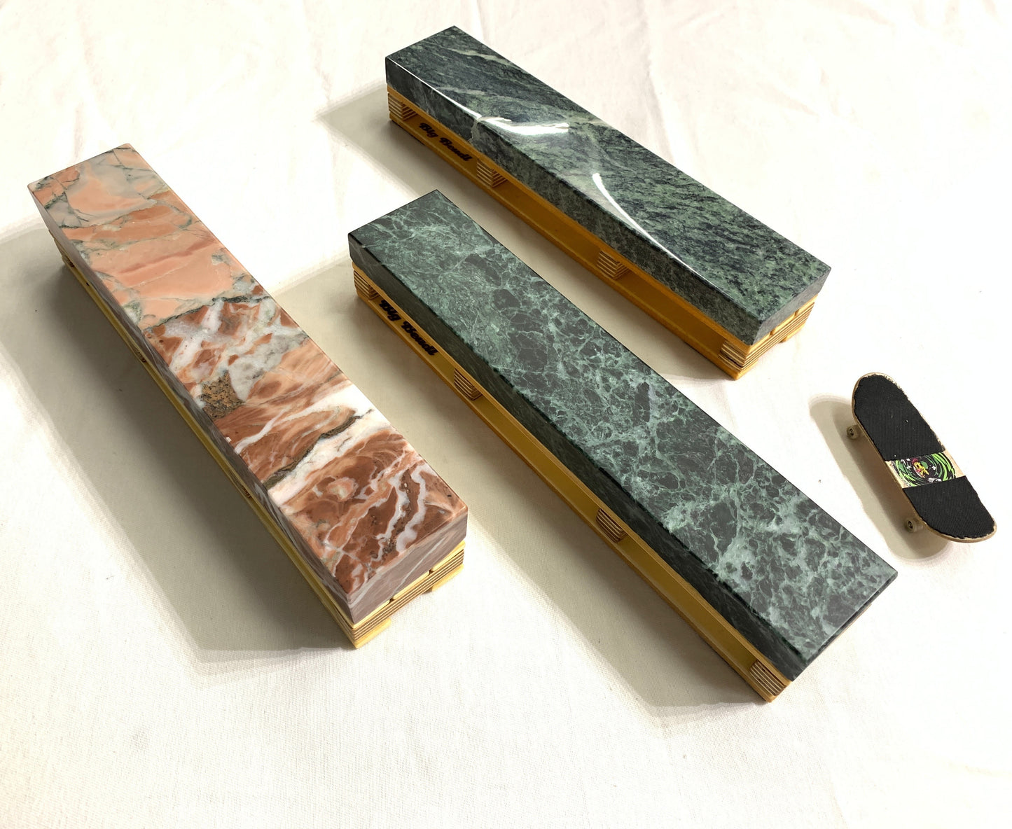 Marble Pallet Curb