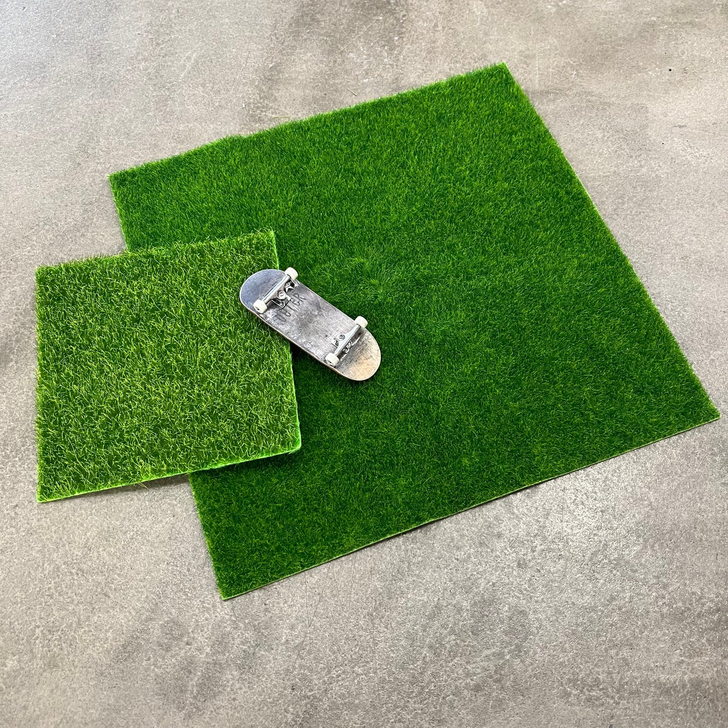 Simple Grass Mat